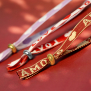 Nastro Scopri l’intera collezione di chiusure per nodo scorrevole 