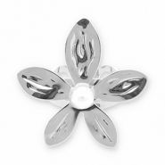 Anelli in acciaio inossidabile fiore con perla argento-bianco