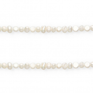 Perle di acqua dolce imperfette pepita rotonde 5-6mm bianco naturale