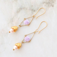 Set di ispirazione Fantastici da realizzare: bracciali e anelli con le perline a forma di rosa