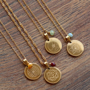 Set di ispirazione Davvero alla moda! Gioielli con ciondoli Fiore di nascita