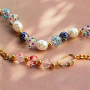 Set di ispirazione Ecco come creare set di gioielli con perline di vetro dipinte a mano