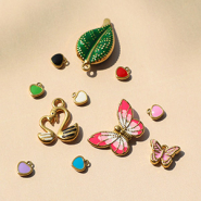 Set di ispirazione Crea una collezione trendy con ciondoli in acciaio inossidabile