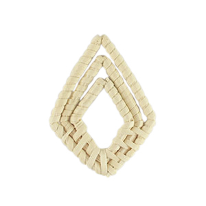 Pendente in rattan rombo bianco naturale