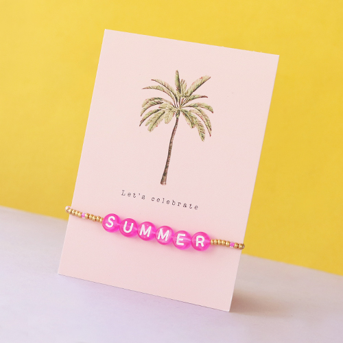 Lasciati ispirare: coda di topo, perline alfabeto in acrilico e cartoline per bigiotteria