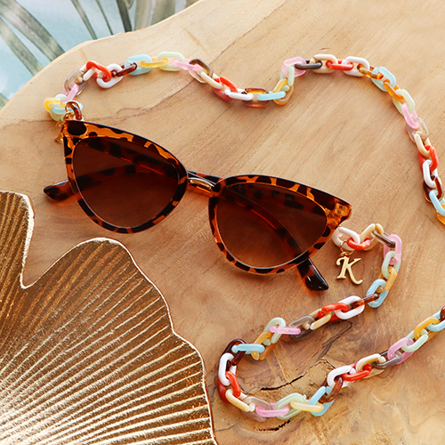 Realizza gioielli e accessori importanti e alla moda con le popolari catene in acrilico 