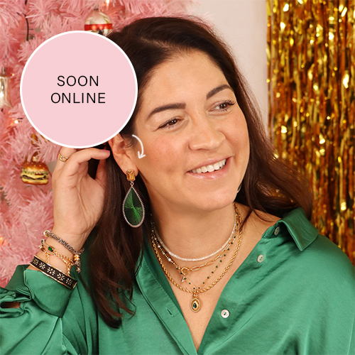 Crea la collezione natalizia perfetta con questi gioielli