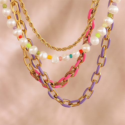 Libera la tua creativit&agrave; con le catene in acciaio inossidabile con smalto