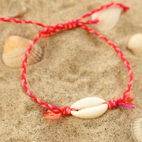 Ecco come si presenta questa serie di braccialetti alla moda