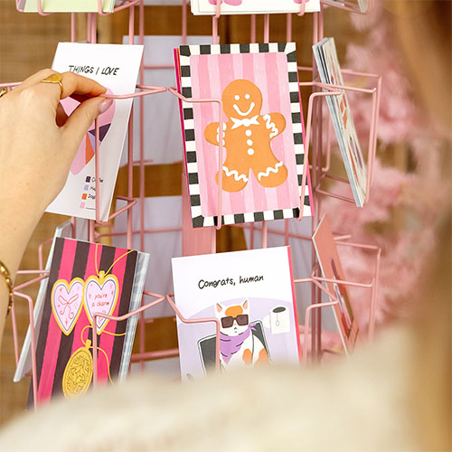 Ispirazione con orecchini in vetro crystal glass e BY31&reg; cartoncini