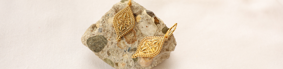 Perline e ciondoli di metallo DQ Perline e ciondoli di metallo DQ