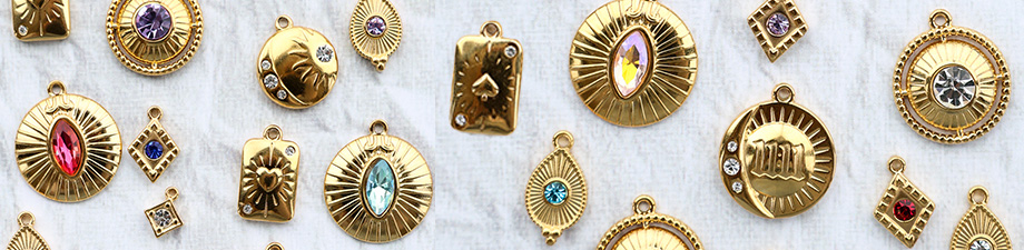 Novit&agrave;! Collezione di ciondoli in acciaio inossidabile